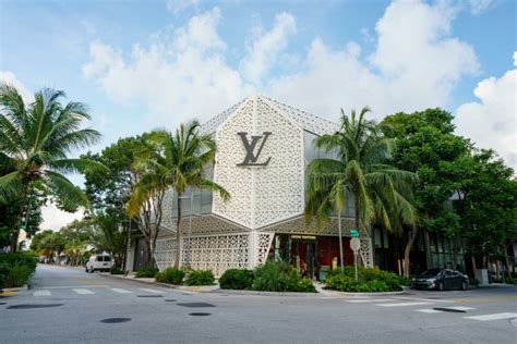 miami louis vuitton bag|miami design district louis vuitton.